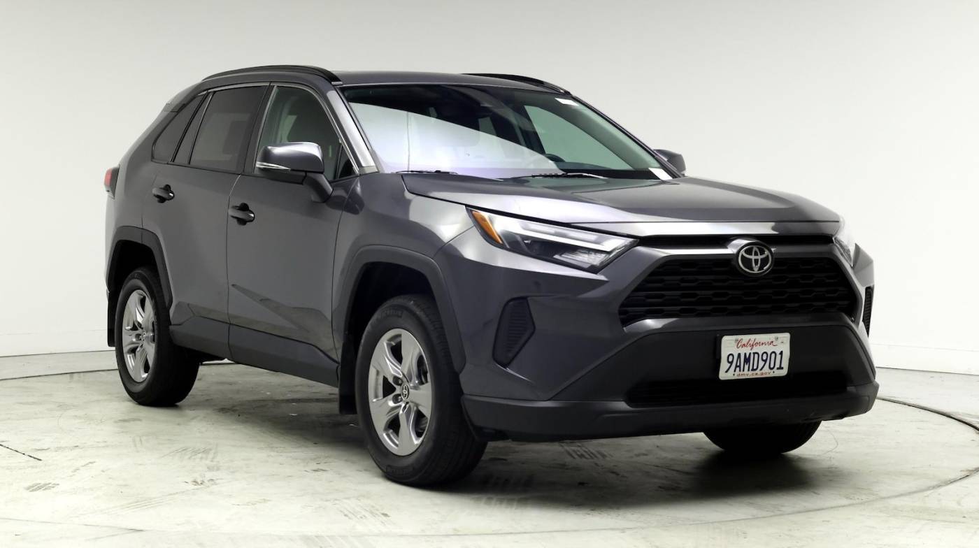 2022 Toyota RAV4 XLE — SUV — 31,280 mi — Palm Desert, CA