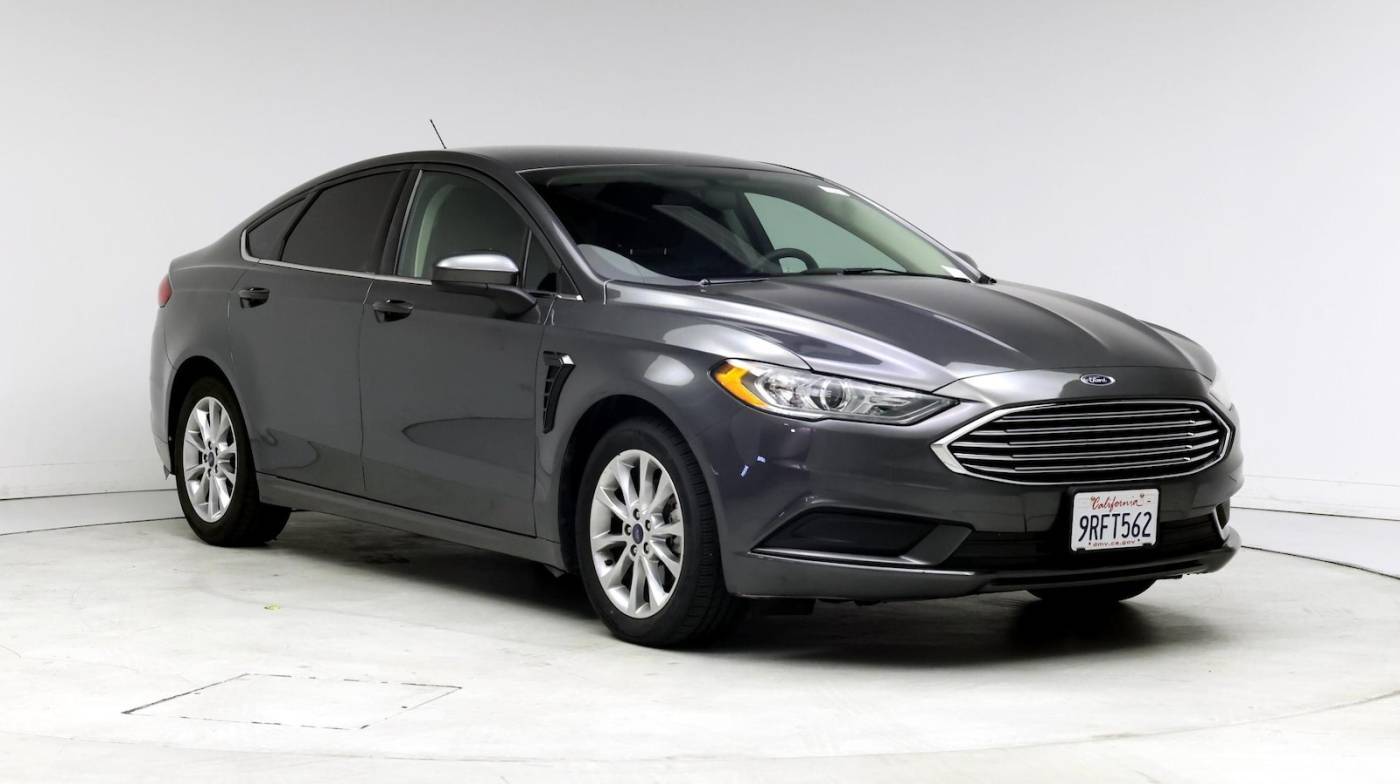 2017 Ford Fusion SE — Sedan — 53,232 mi — Palm Desert, CA