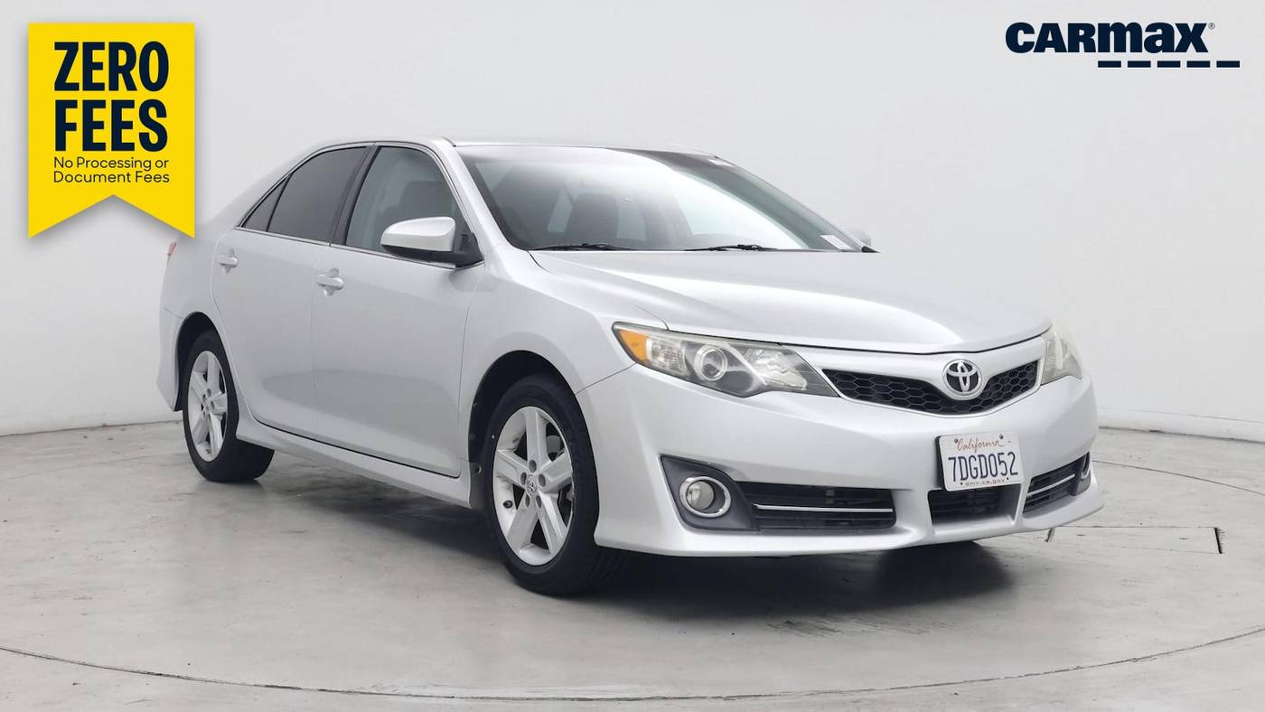 2014 Toyota Camry SE