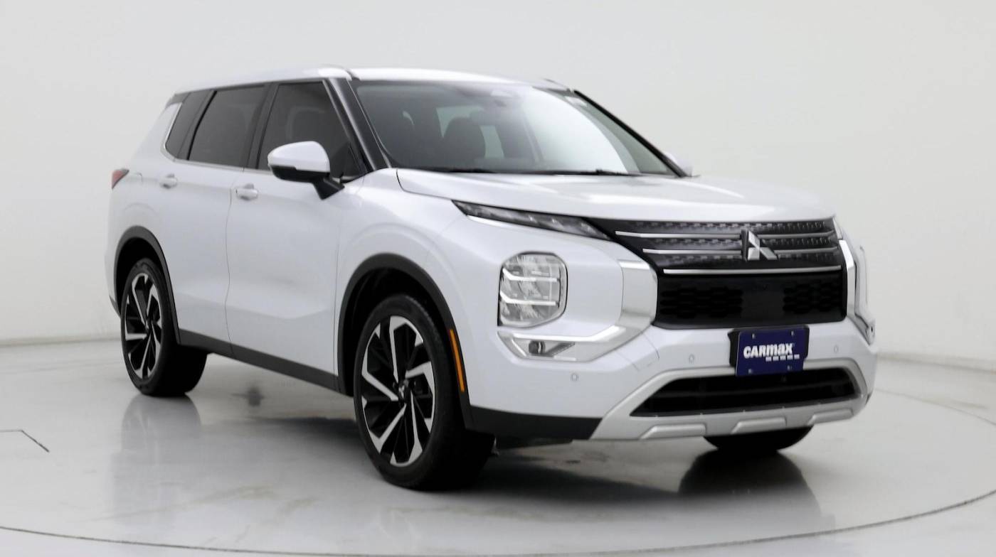 2023 Mitsubishi Outlander SE — SUV — 27,621 mi — Pharr, TX