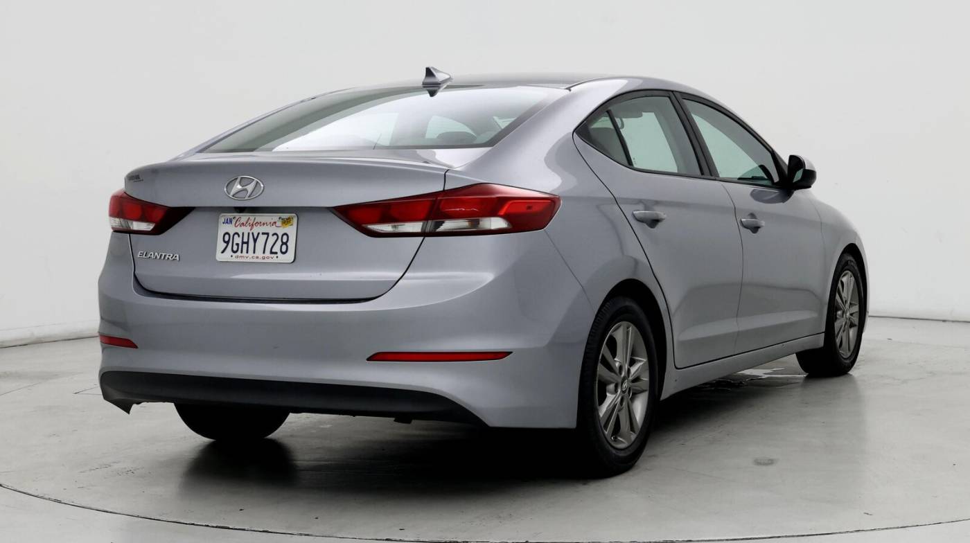 2017 Hyundai Elantra SE — Sedan — 120,186 mi — Pleasant Hill, CA