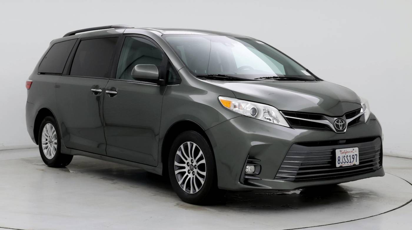 2019 Toyota Sienna XLE — Minivan — 113,276 mi — Pleasant Hill, CA