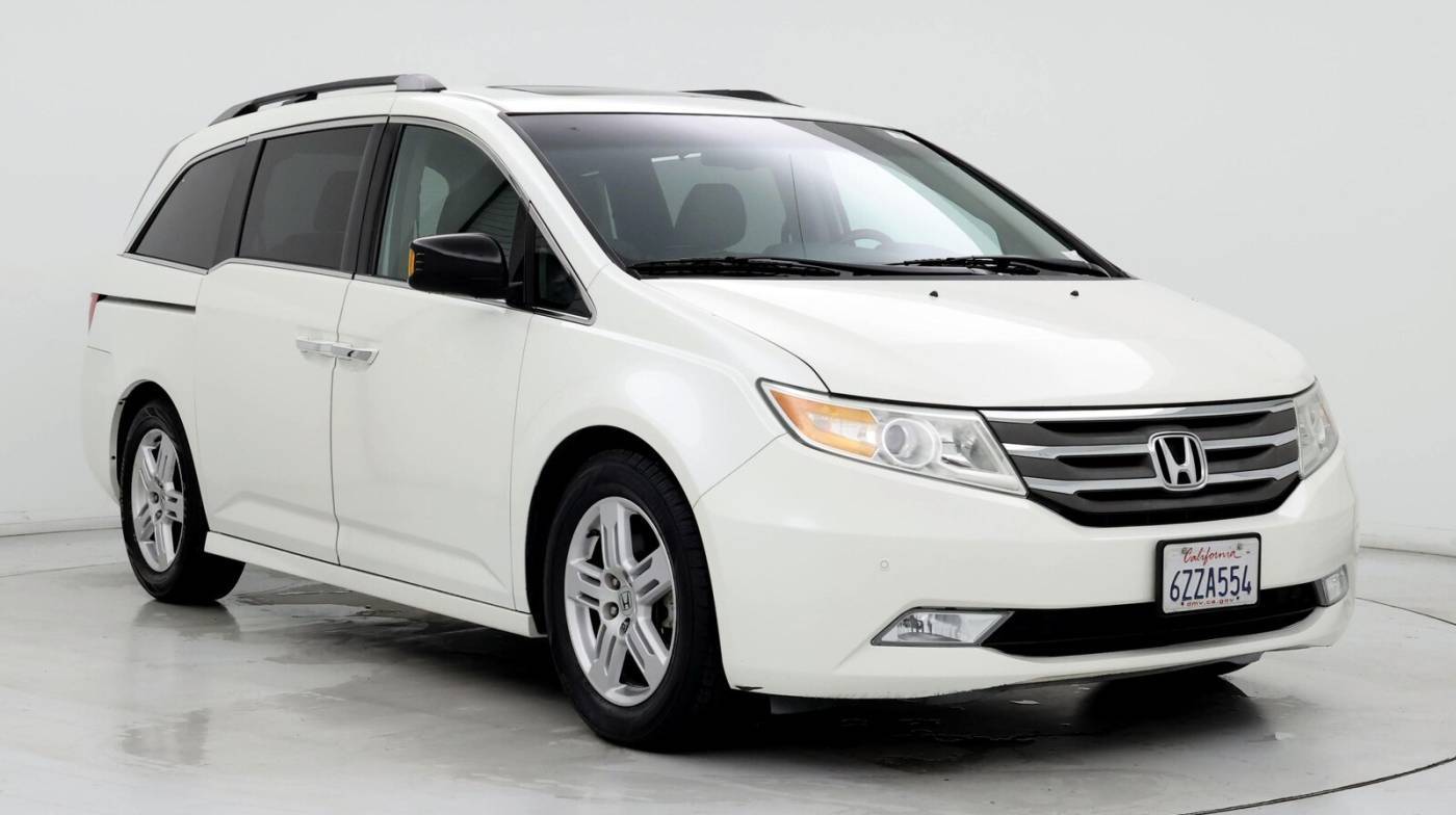 2013 Honda Odyssey Touring — Minivan — 108,465 mi — Pleasant Hill, CA