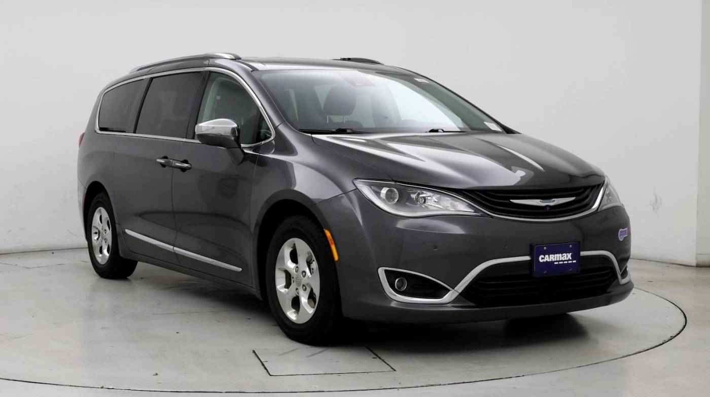 2018 Chrysler Pacifica Hybrid Limited — Minivan — 50,631 mi — Pleasant Hill, CA