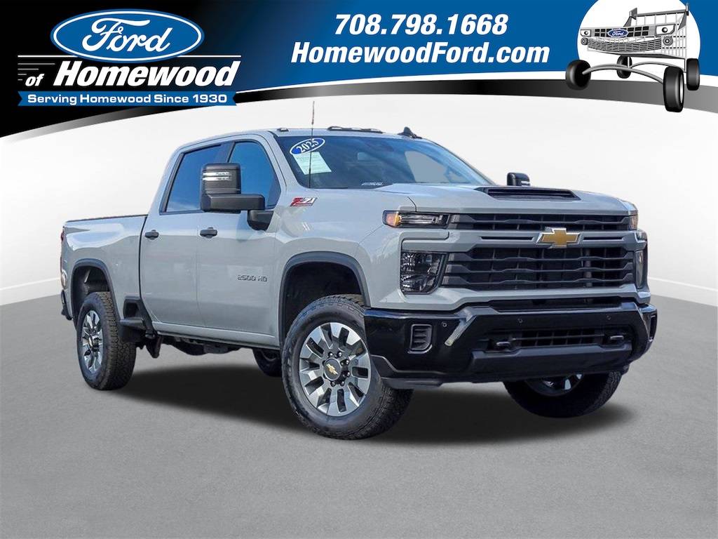 2025 Chevrolet Silverado 2500HD Custom — Pickup Truck — 9,000 mi — Homewood, IL