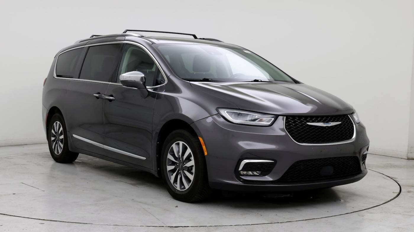 2021 Chrysler Pacifica Hybrid Limited — Minivan — 41,411 mi — Salem, OR