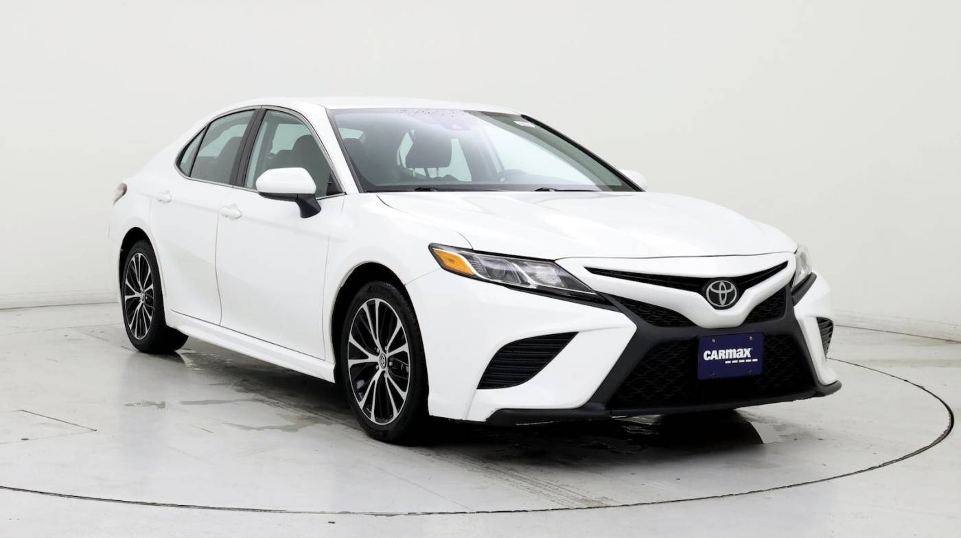2019 Toyota Camry SE — Sedan — 60,195 mi — Salem, OR