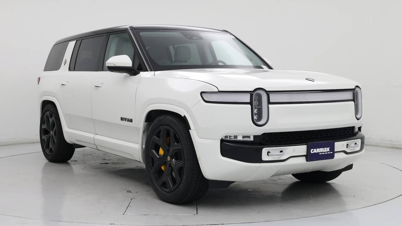 2023 Rivian R1S