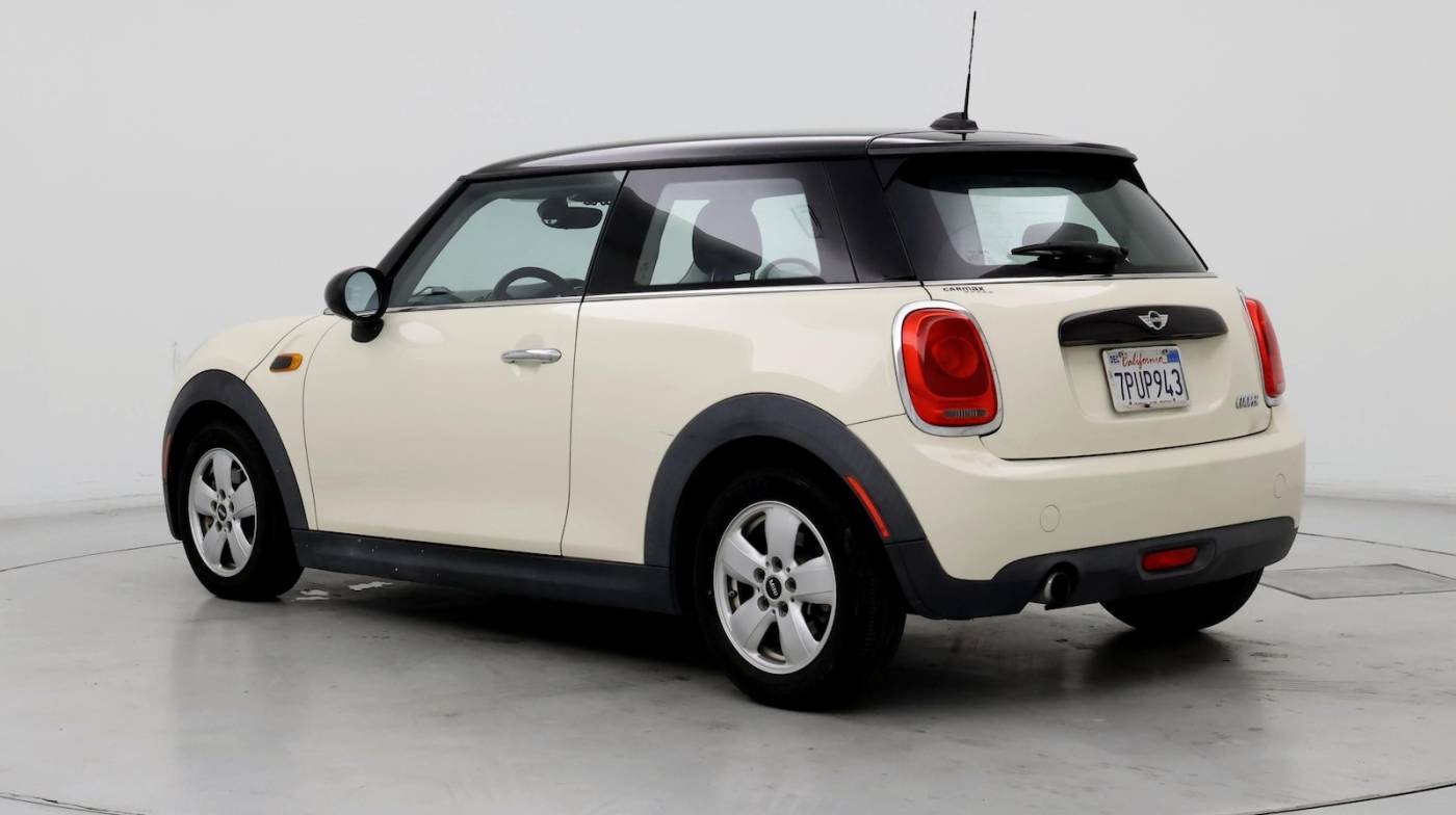 2016 MINI Hardtop Cooper — Hatchback — 33,558 mi — Duarte, CA