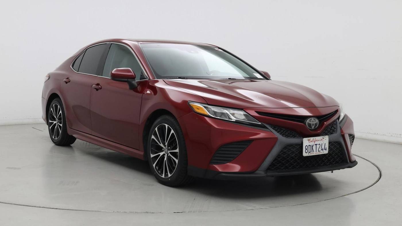 2018 Toyota Camry SE — Sedan — 72,693 mi — Inglewood, CA