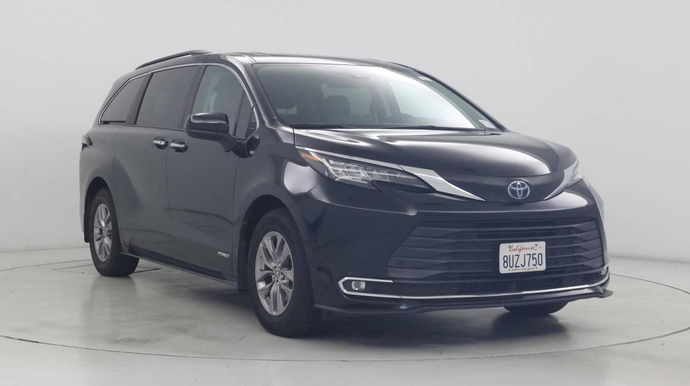 2021 Toyota Sienna XLE — Minivan — 77,500 mi — Duarte, CA