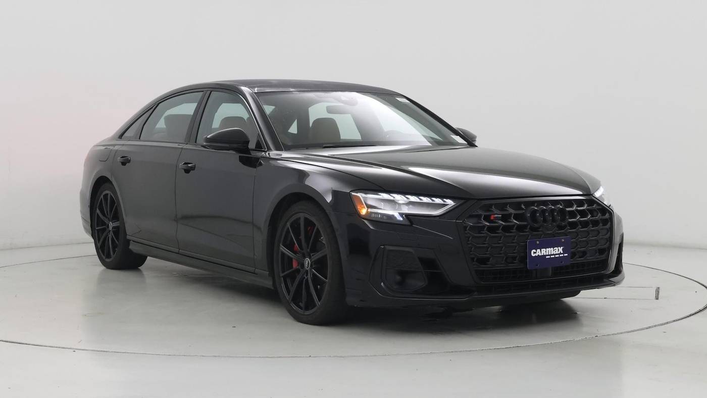 2023 Audi S8 Standard — Sedan — 14,089 mi — Inglewood, CA