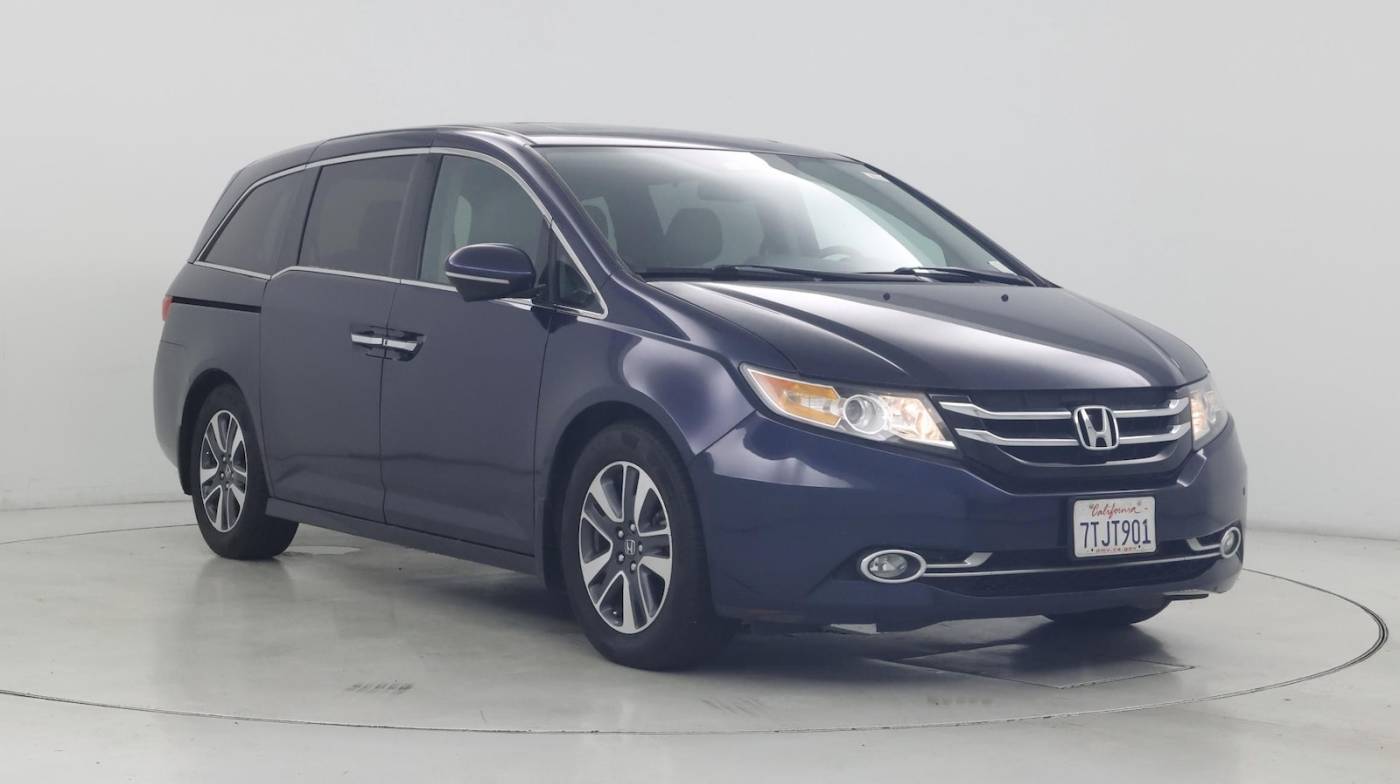 2016 Honda Odyssey Touring — Minivan — 74,688 mi — Duarte, CA