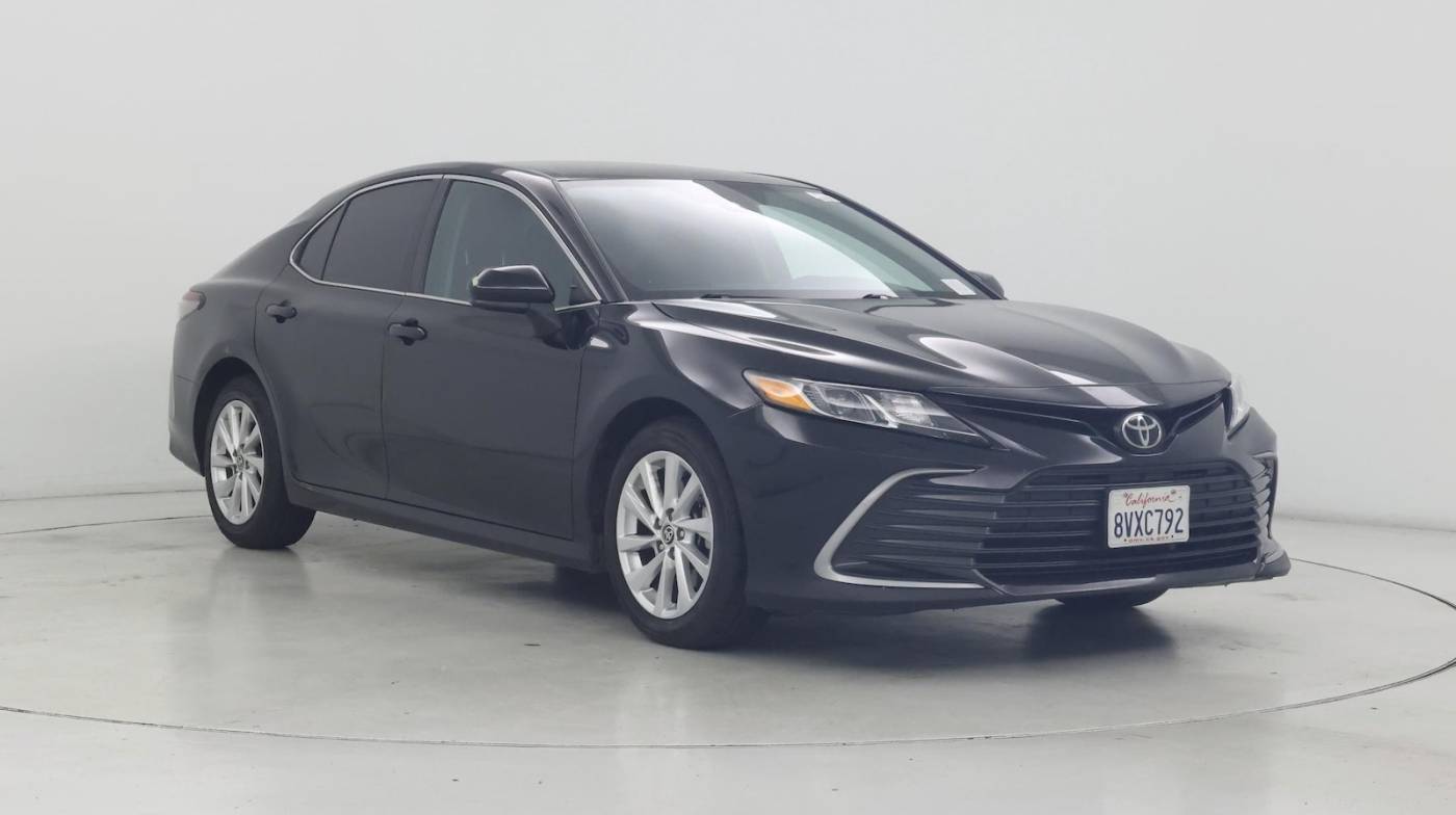 2021 Toyota Camry LE — Sedan — 27,936 mi — Duarte, CA
