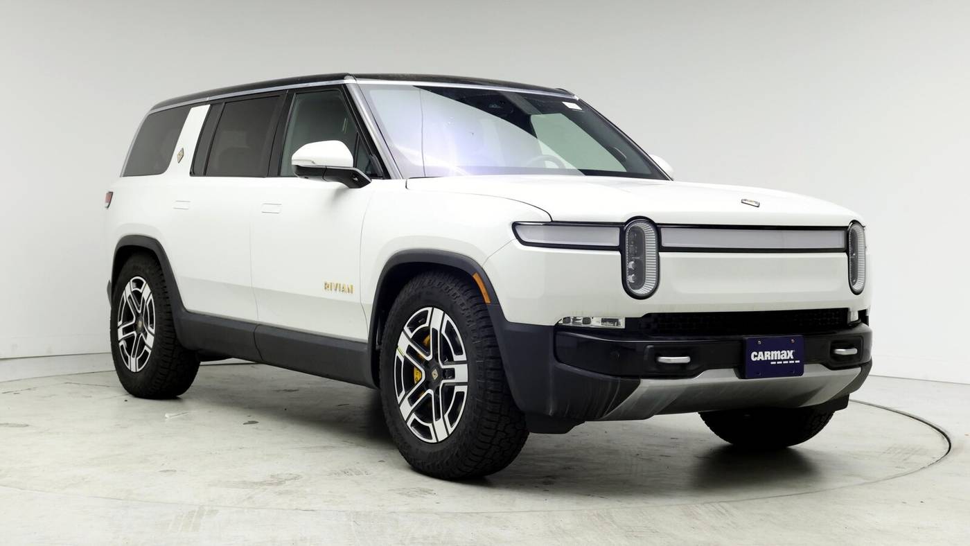 2022 Rivian R1S