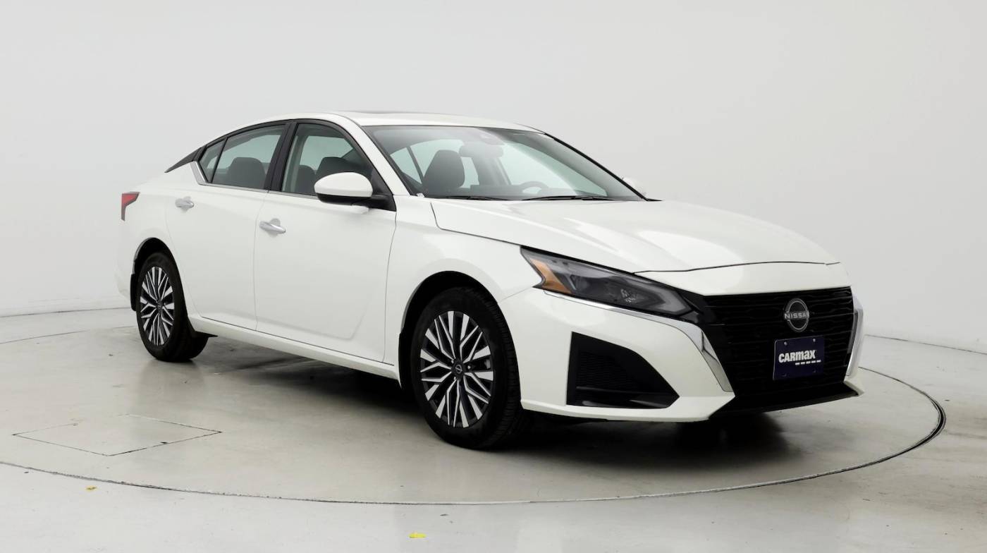 2024 Nissan Altima SV — Sedan — 18,034 mi — Scottsdale, AZ