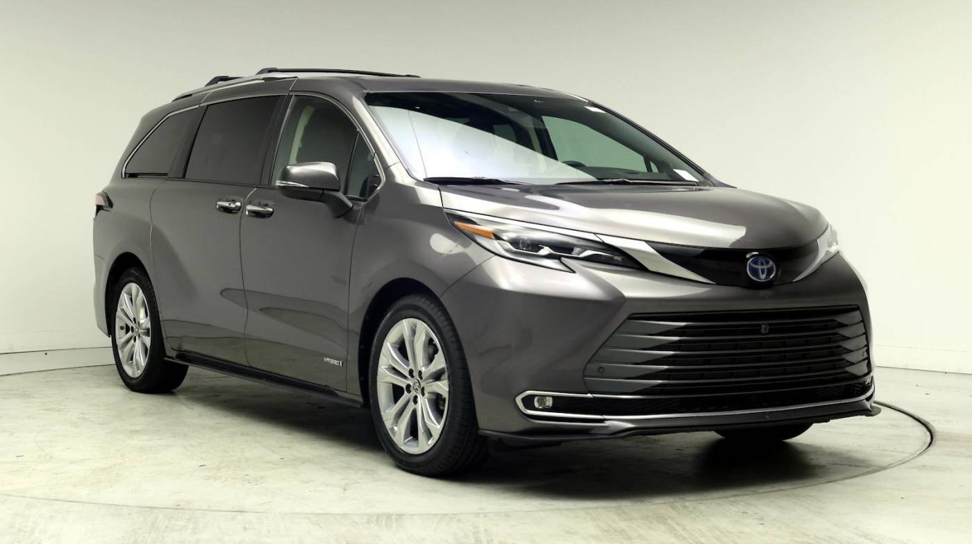 2021 Toyota Sienna Platinum — Minivan — 24,255 mi — Scottsdale, AZ