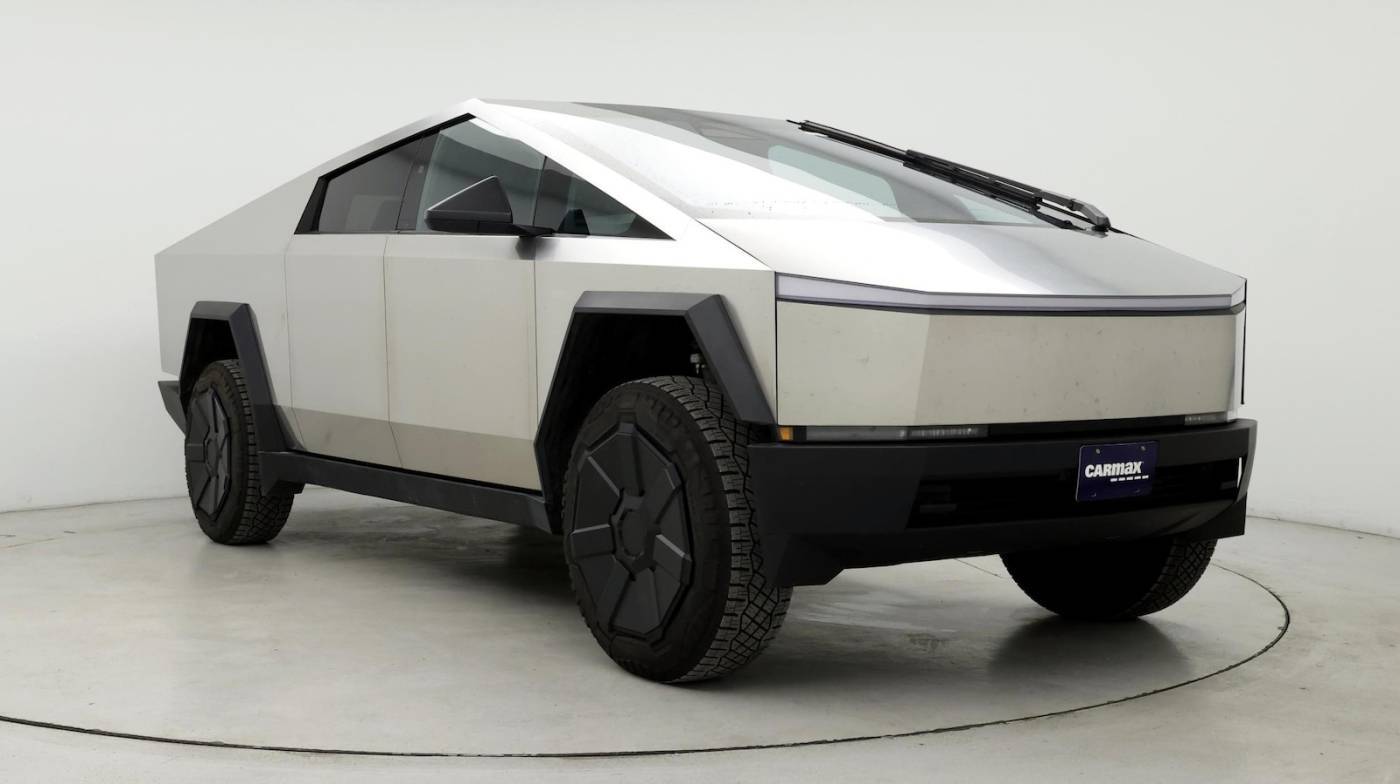 2024 Tesla Cybertruck Standard — Pickup Truck — 7,887 mi — Littleton, CO