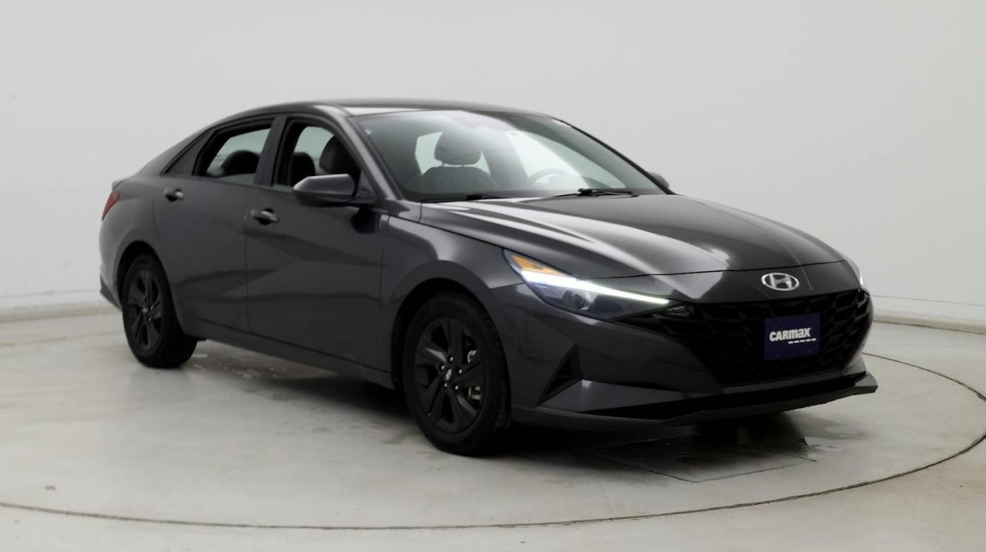 2022 Hyundai Elantra SEL — Sedan — 31,672 mi — Littleton, CO