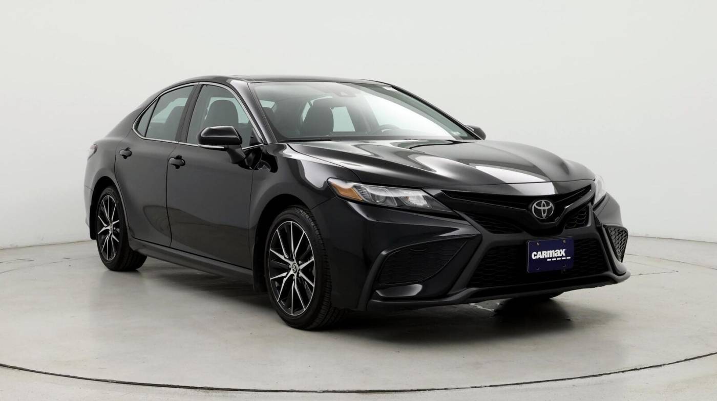 2023 Toyota Camry SE — Sedan — 5,928 mi — St Peters, MO
