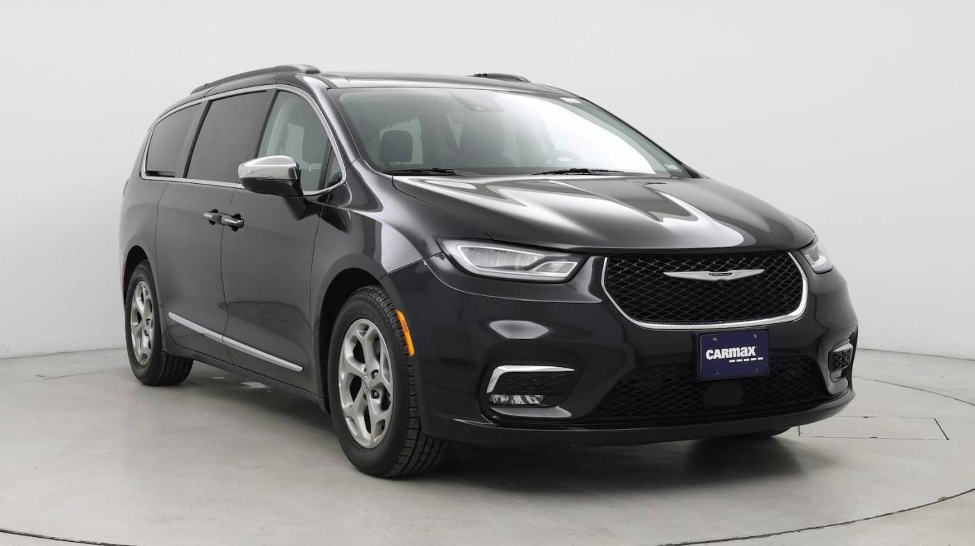 2022 Chrysler Pacifica Limited — Minivan — 56,573 mi — St Peters, MO