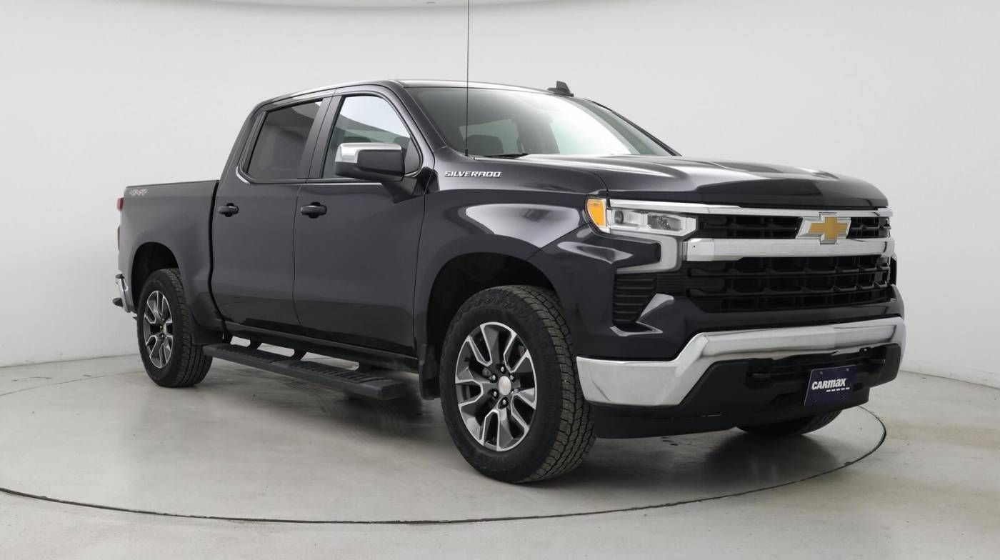 2022 Chevrolet Silverado 1500 LT — Pickup Truck — 28,180 mi — St Peters, MO