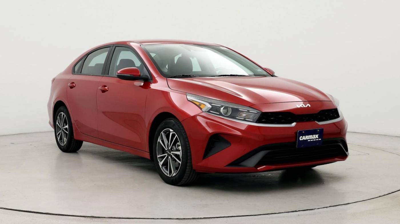 2023 Kia Forte LXS — Sedan — 3,733 mi — St Peters, MO