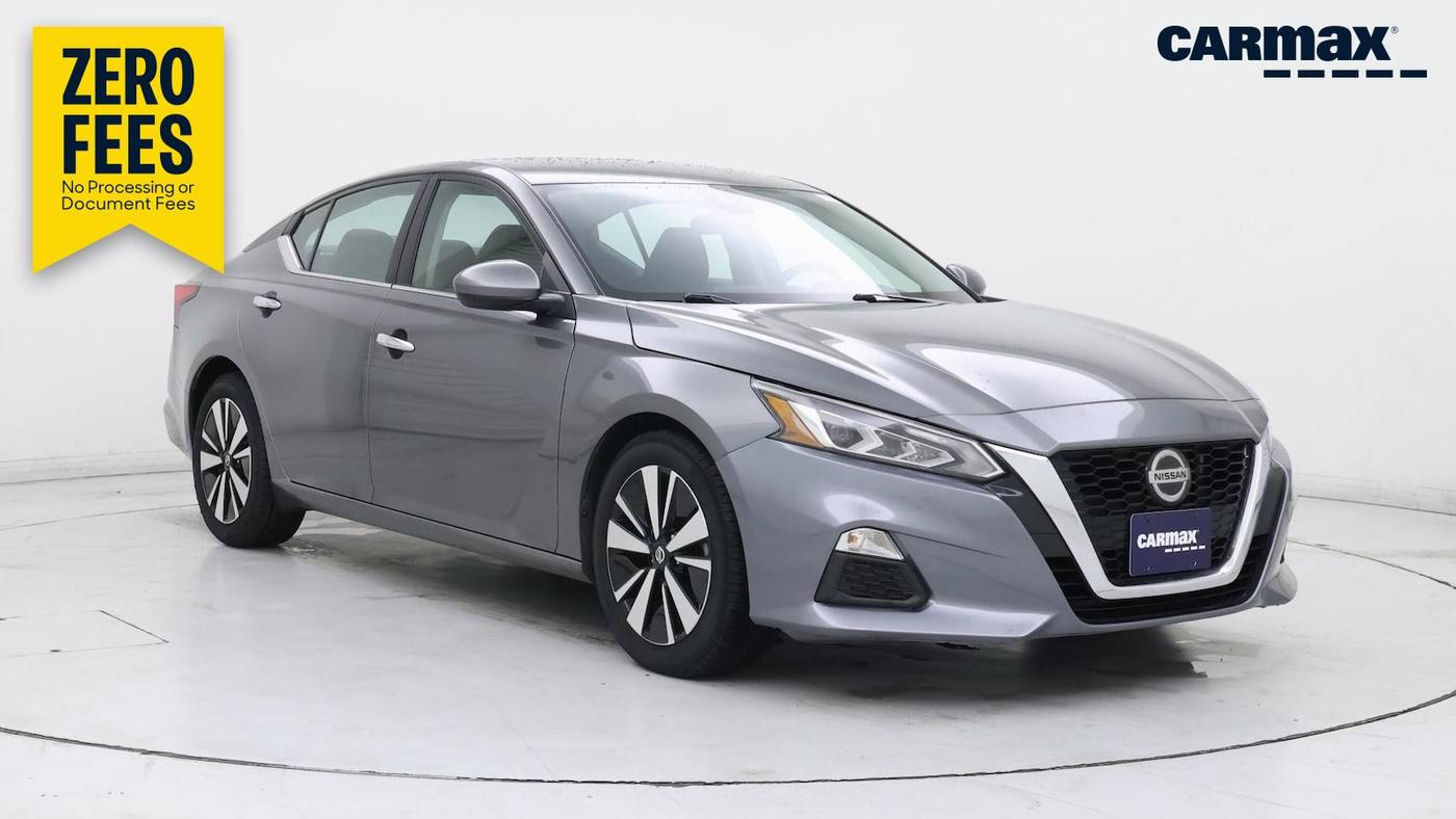 2022 Nissan Altima SV