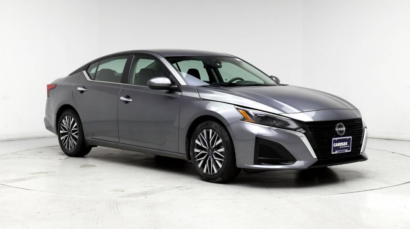 2023 Nissan Altima SV — Sedan — 42,432 mi — Vancouver, WA