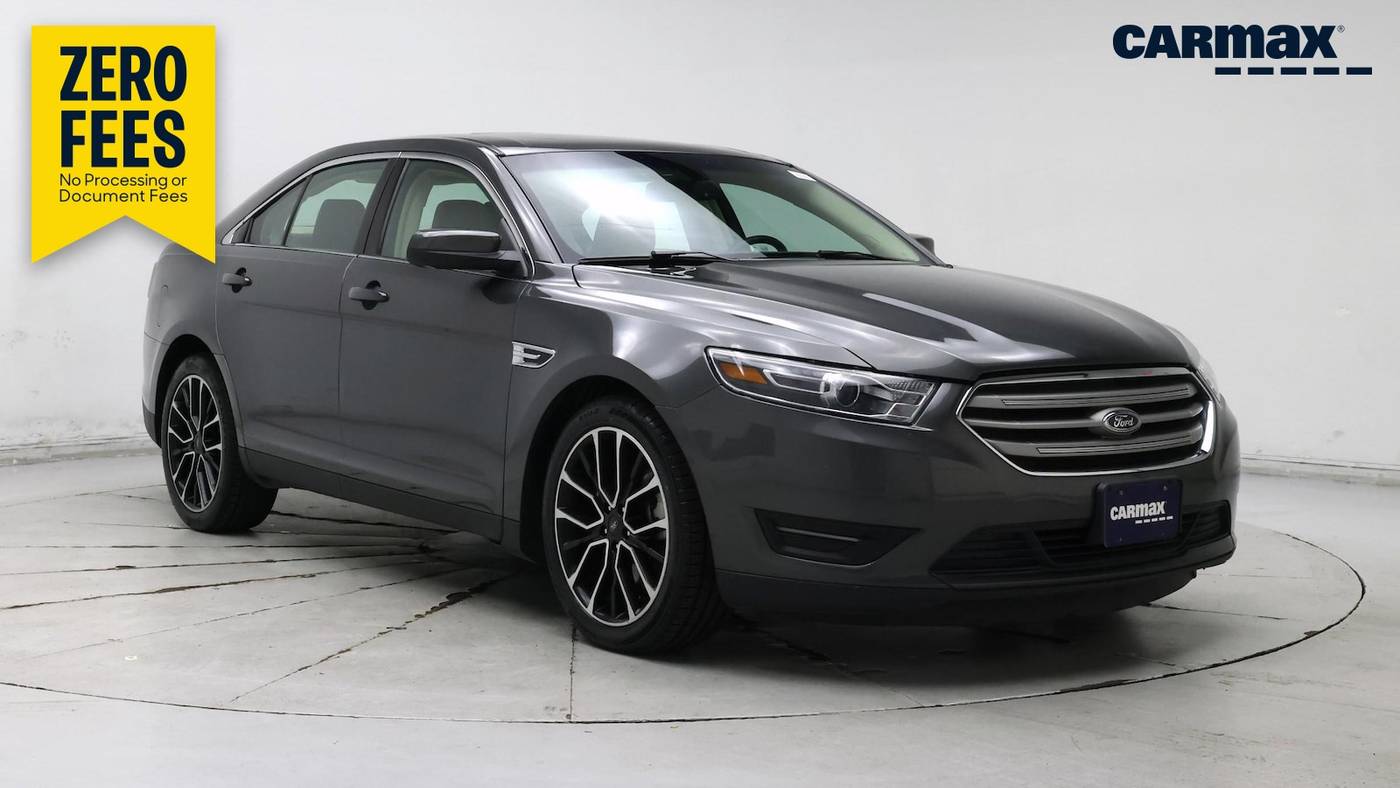 2017 Ford Taurus SEL
