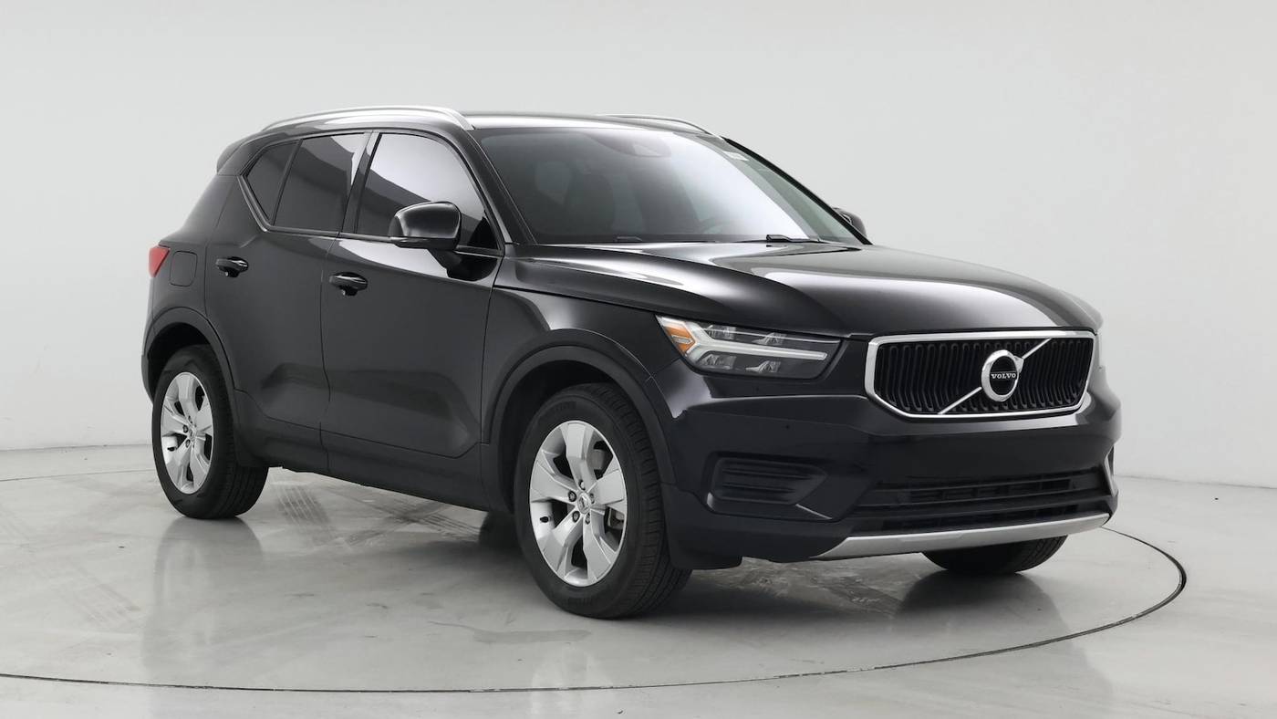 2020 Volvo XC40 Momentum — SUV — 30,886 mi — Federal Heights, CO