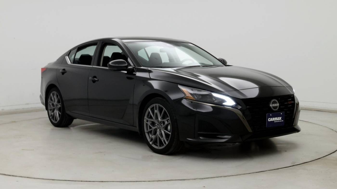 2023 Nissan Altima SR — Sedan — 16,500 mi — Federal Heights, CO