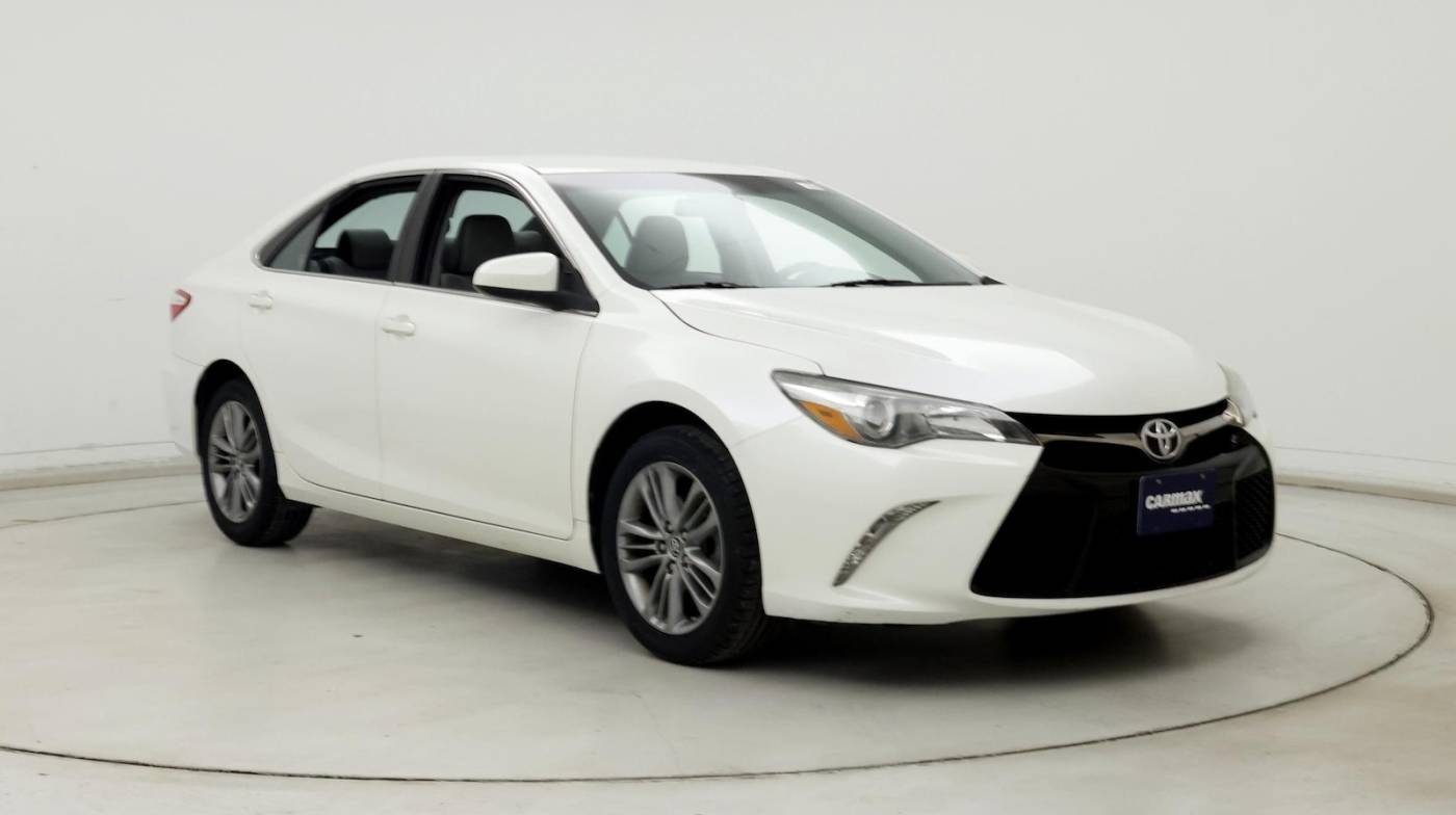 2015 Toyota Camry SE — Sedan — 50,588 mi — Federal Heights, CO