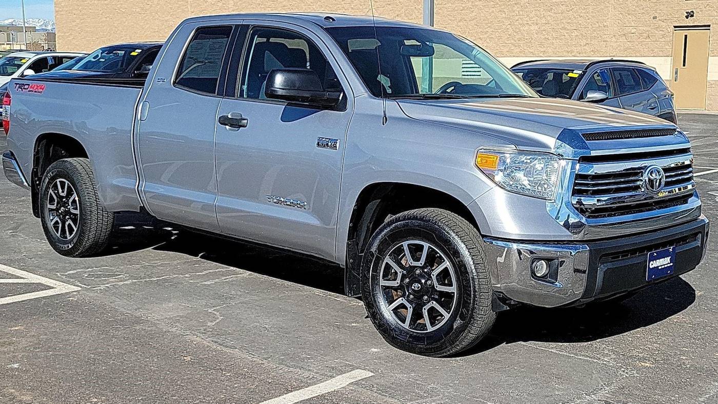2017 Toyota Tundra SR5