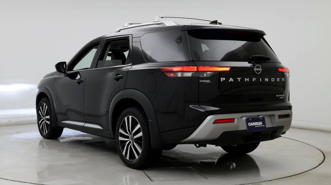 2023 Nissan Pathfinder Platinum — SUV — 14,120 mi — Federal Heights, CO