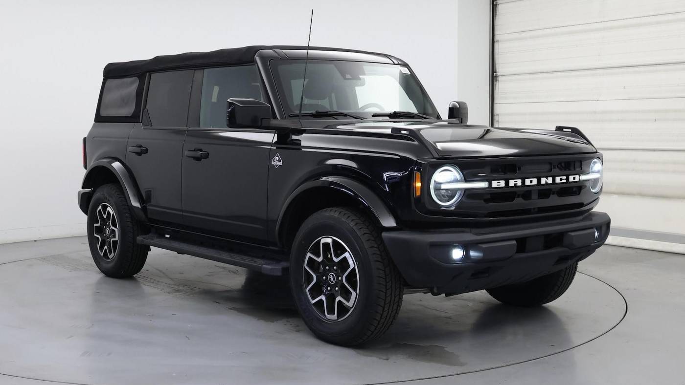 2022 Ford Bronco Outer Banks