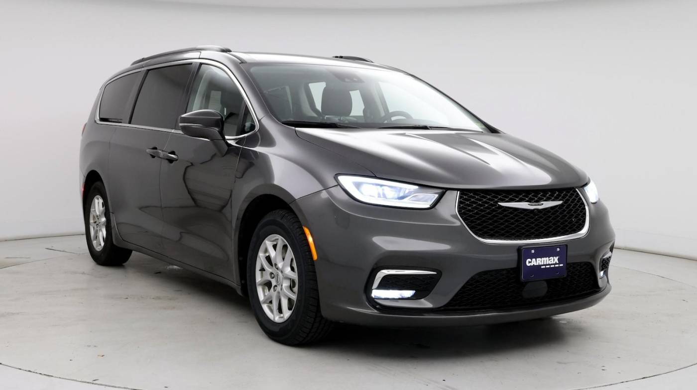 2022 Chrysler Pacifica Touring L — Minivan — 54,660 mi — Glen Allen, VA