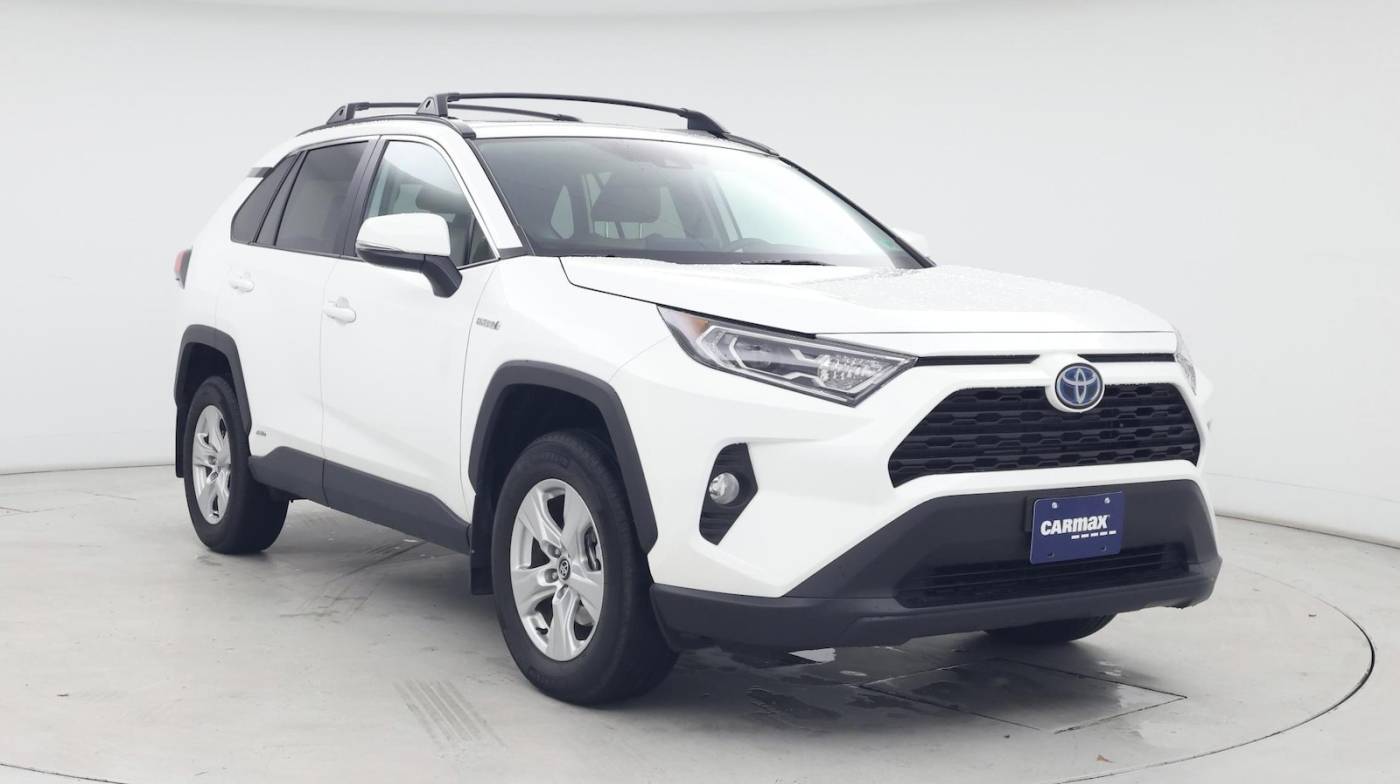 2020 Toyota RAV4 Hybrid XLE — SUV — 13,988 mi — Glen Allen, VA