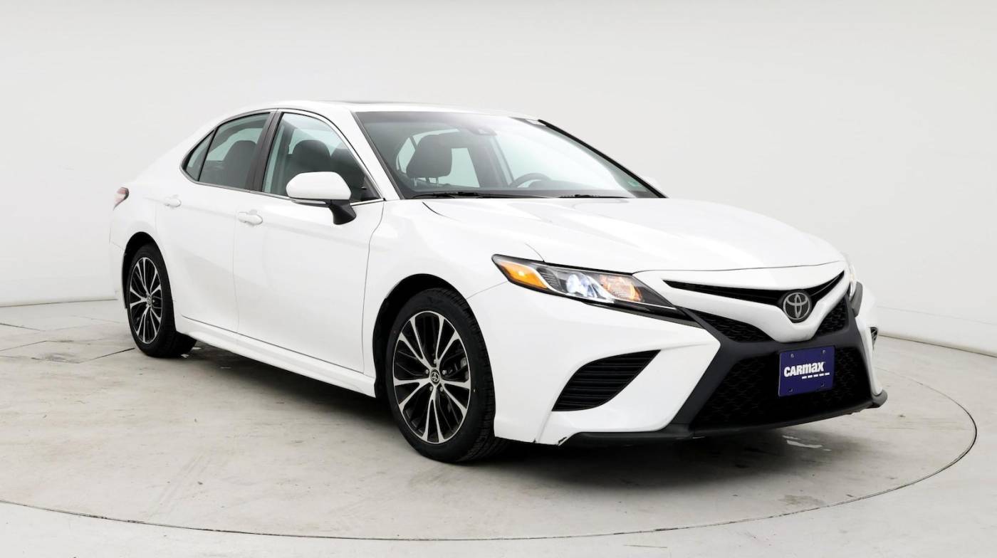 2020 Toyota Camry SE — Sedan — 50,188 mi — Glen Allen, VA
