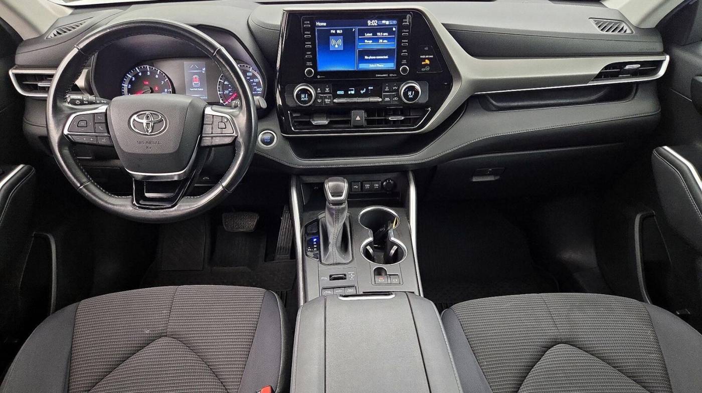 2021 Toyota Highlander LE — SUV — 31,854 mi — Glen Allen, VA