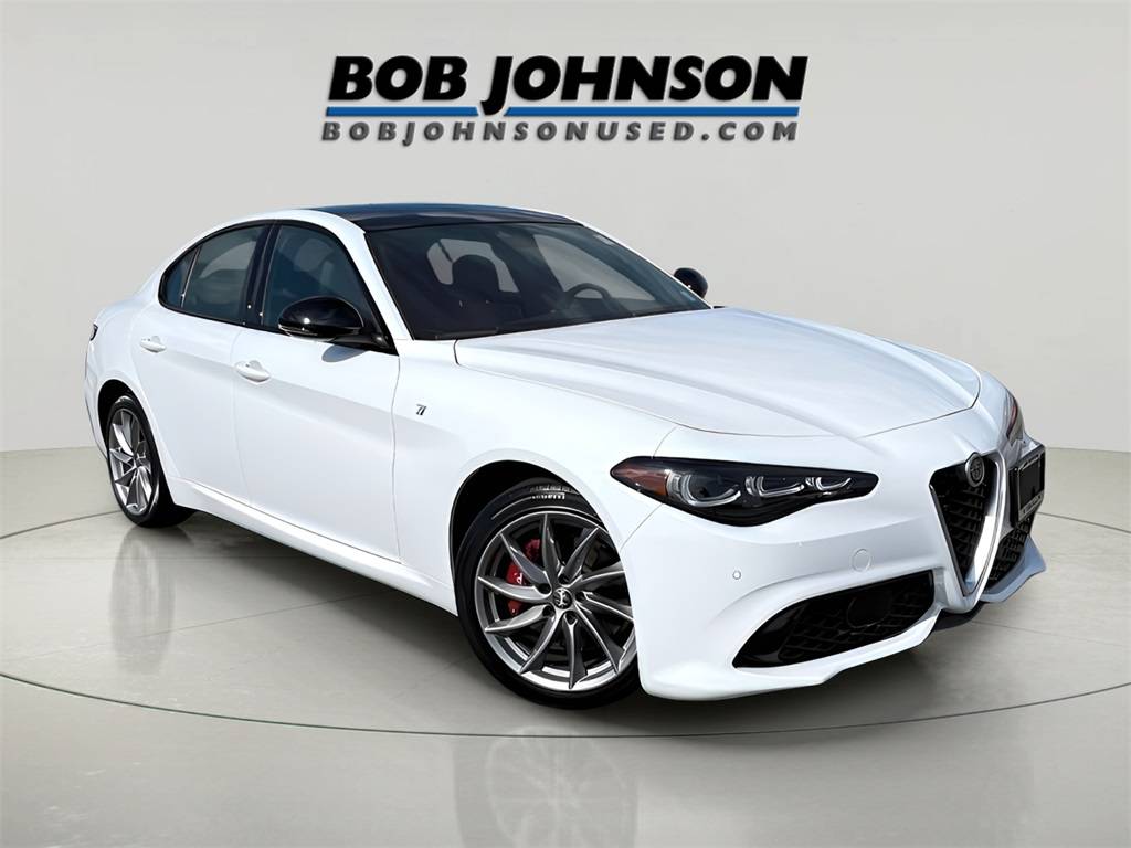 2024 Alfa Romeo Giulia Ti — Sedan — 639 mi — Rochester, NY
