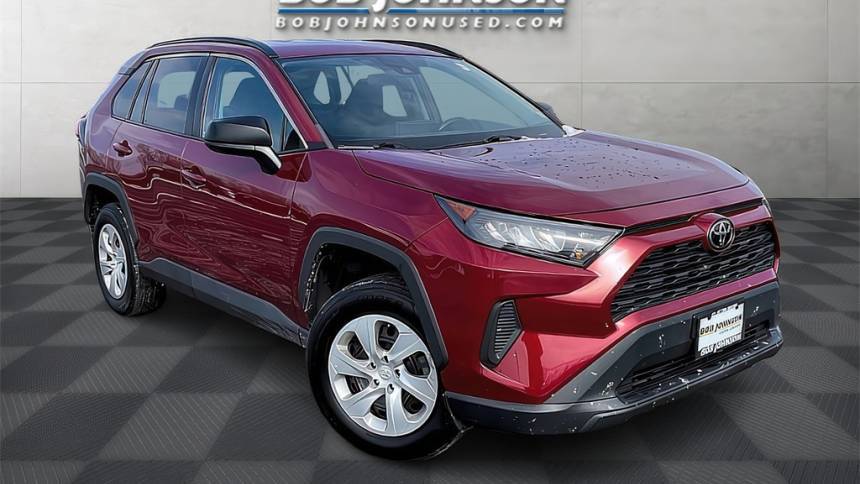 2020 Toyota RAV4 LE