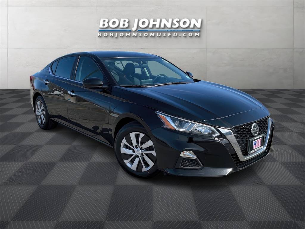 2019 Nissan Altima S — Sedan — 83,566 mi — Rochester, NY