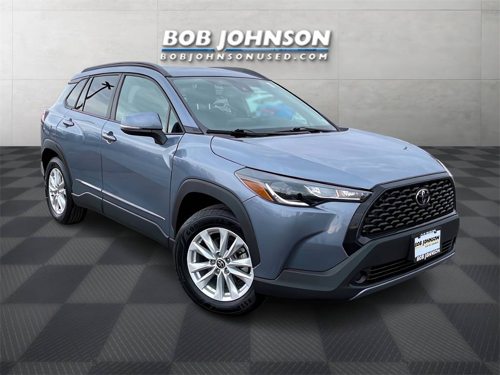 2022 Toyota Corolla Cross LE — SUV — 14,024 mi — Rochester, NY