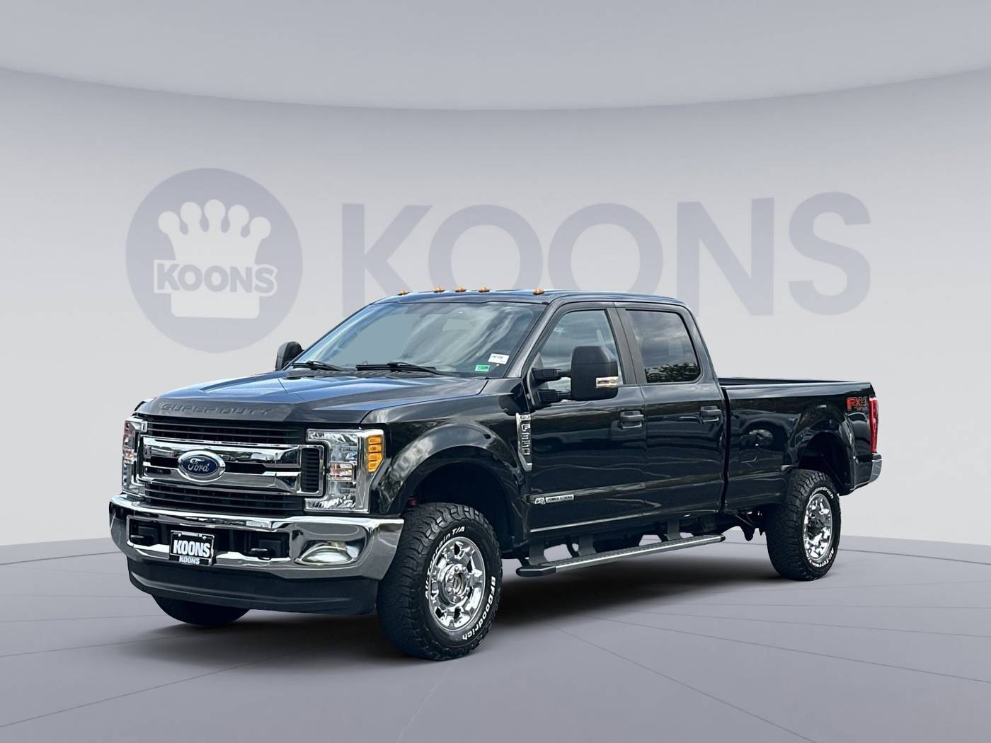 2017 Ford Super Duty F-350 XL — Pickup Truck — 123,949 mi — Woodbridge, VA
