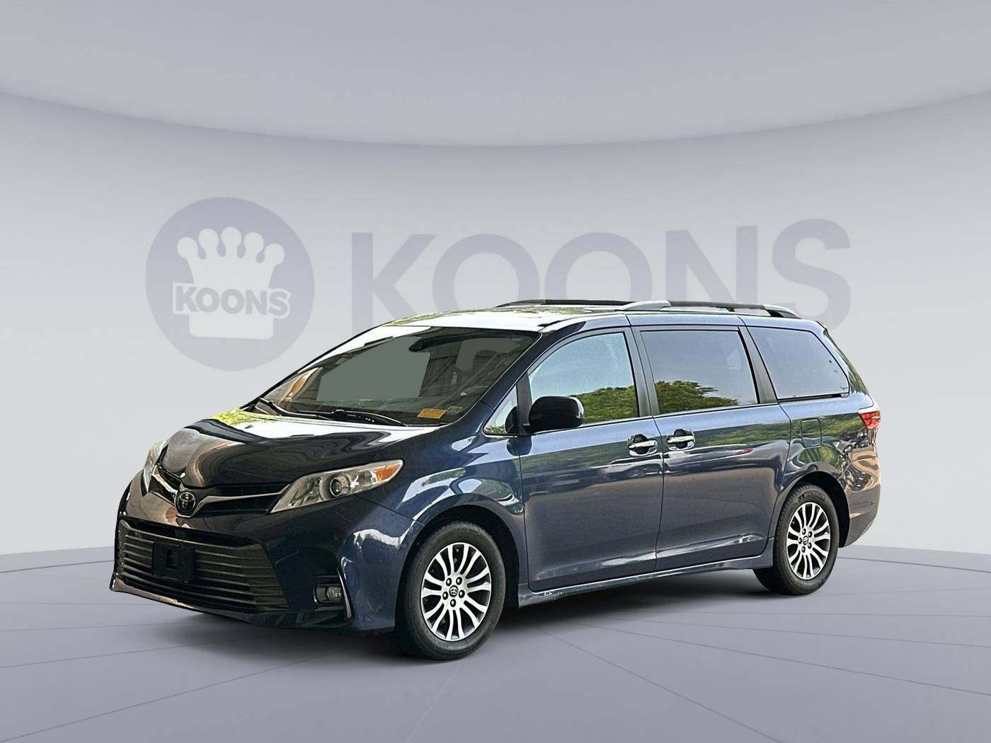 2020 Toyota Sienna XLE Auto Access Seat — Minivan — 60,500 mi — Woodbridge, VA