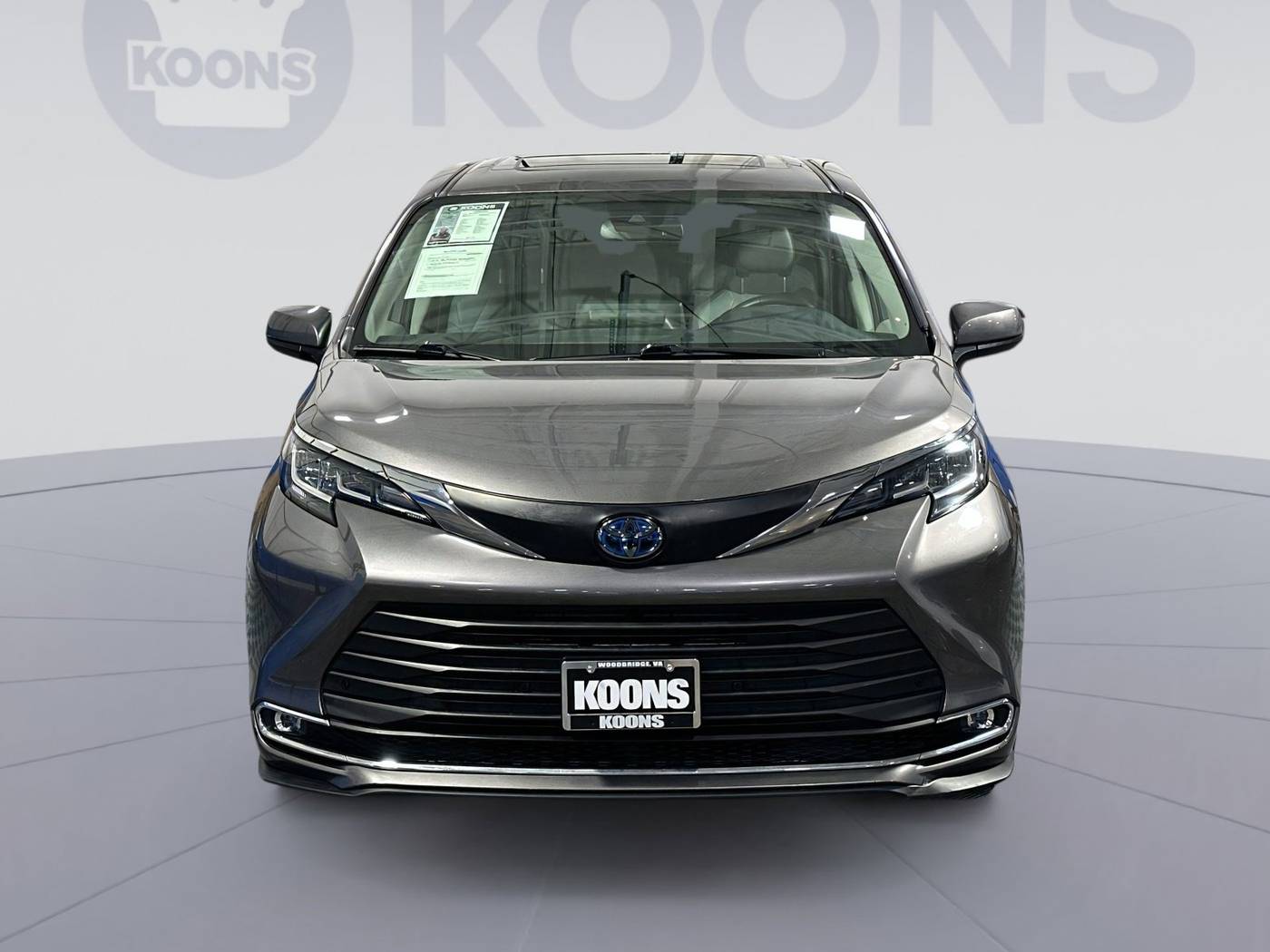 2021 Toyota Sienna XLE — Minivan — 47,666 mi — Woodbridge, VA