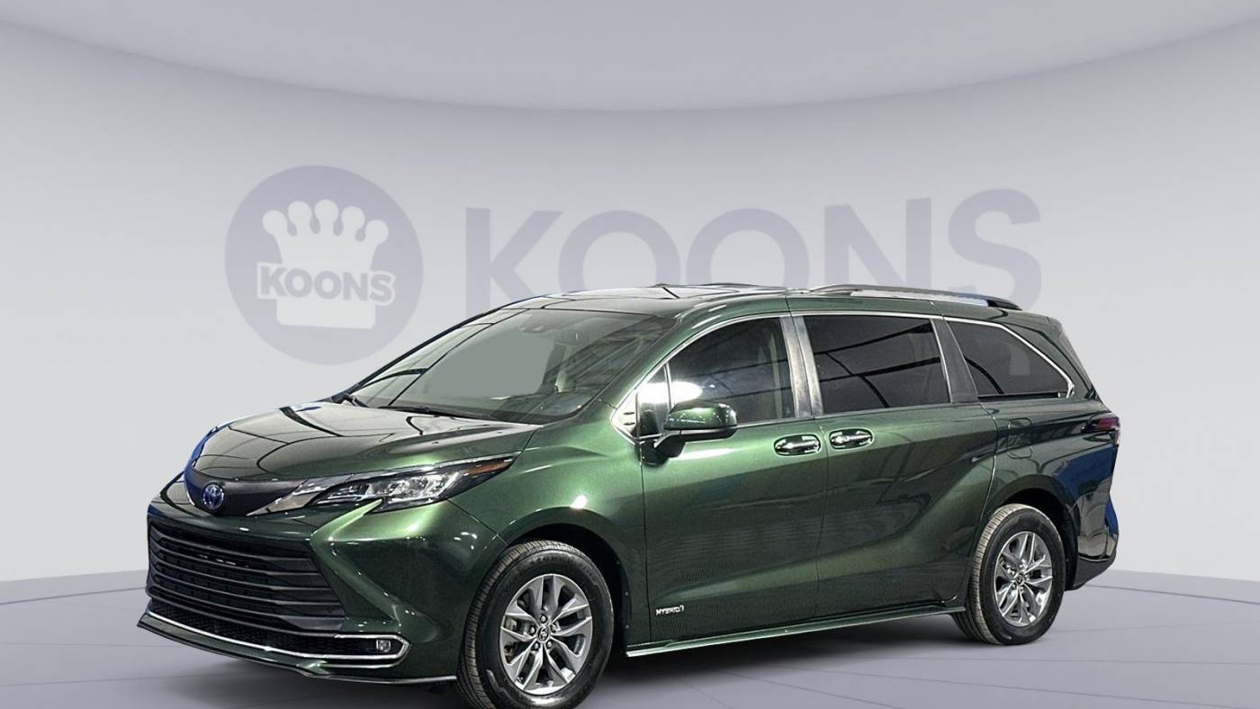 2021 Toyota Sienna XLE — Minivan — 53,809 mi — Woodbridge, VA