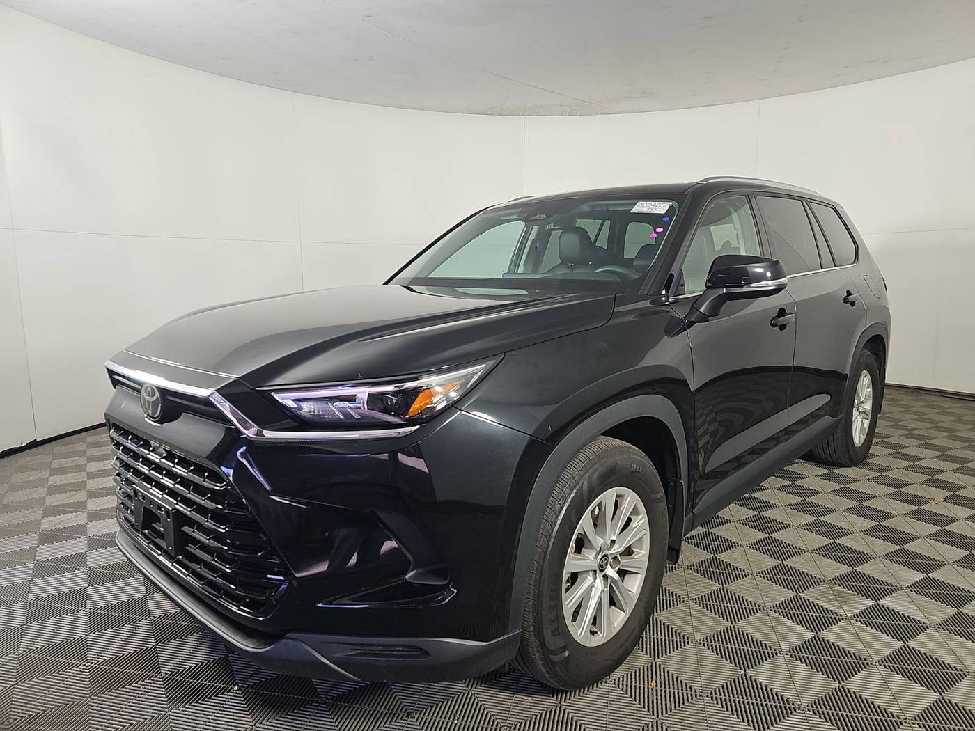 2024 Toyota Grand Highlander XLE — SUV — 26,341 mi — Quakertown, PA
