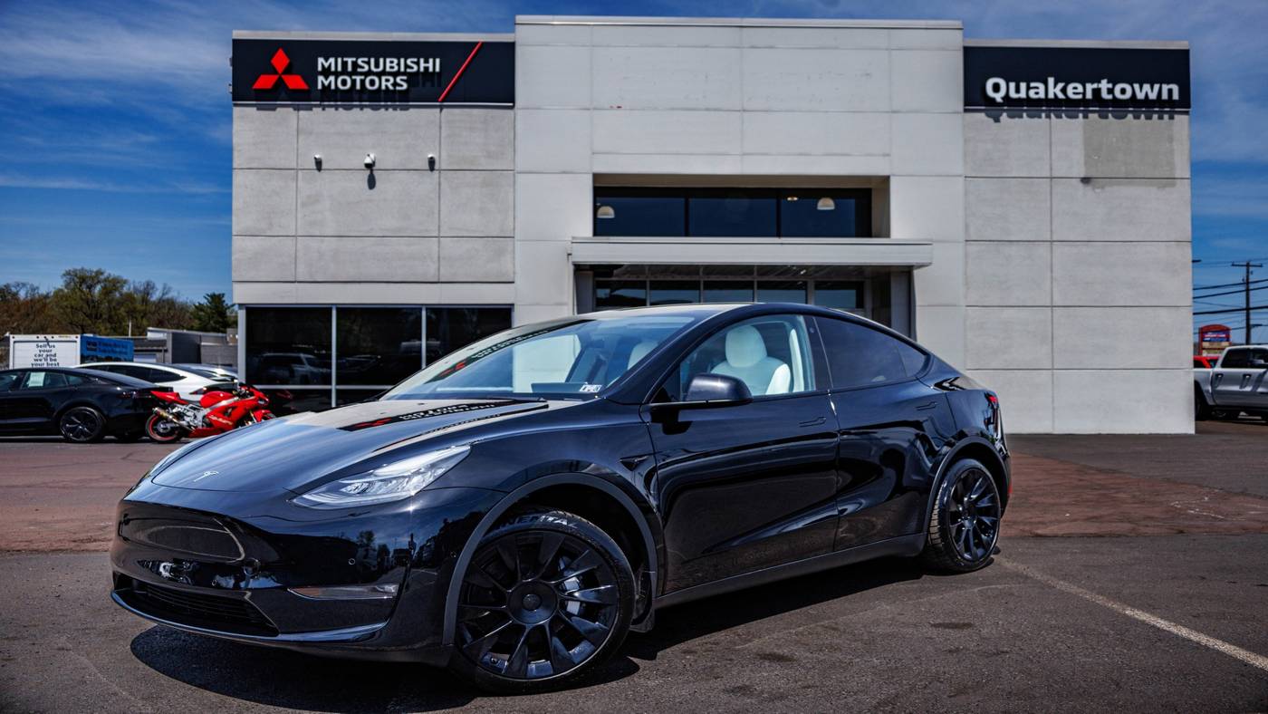 2022 Tesla Model Y Long Range — SUV — 44,089 mi — Quakertown, PA